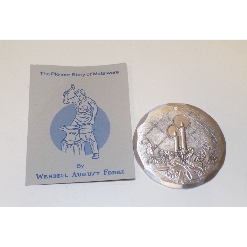 Candlelight Pewter Holiday Basket Tie on Ornament Christmas 1992 Wendell August